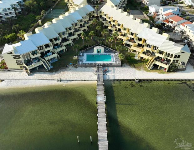 8520 Gulf Blvd 39, Navarre Beach, FL 32566