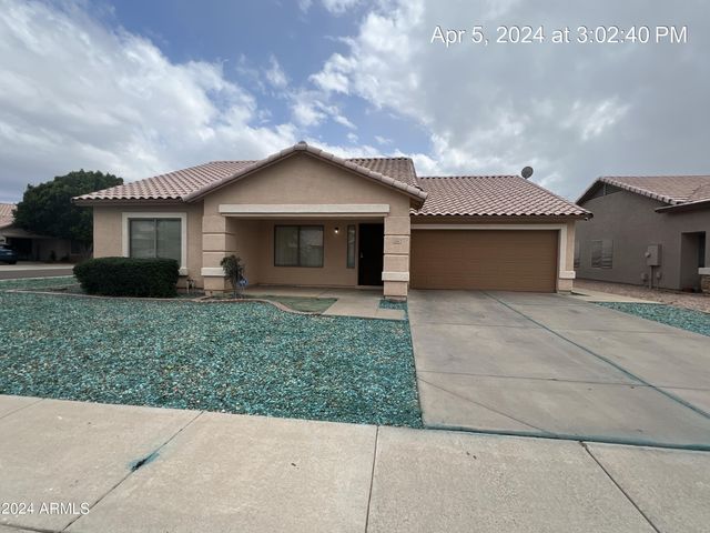 8501 W HAZELWOOD Street, Phoenix, AZ 85037