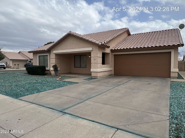 8501 W HAZELWOOD Street, Phoenix, AZ 85037
