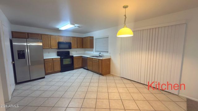 8501 W HAZELWOOD Street, Phoenix, AZ 85037