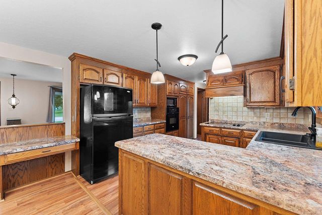 2536 DELWOOD DRIVE, Green Bay, WI 54302