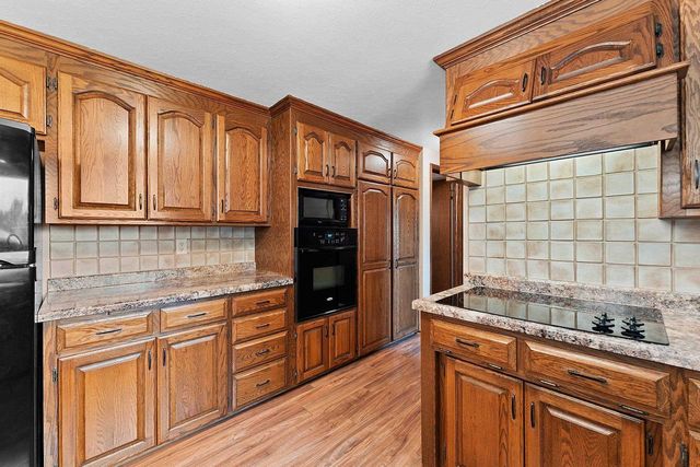 2536 DELWOOD DRIVE, Green Bay, WI 54302