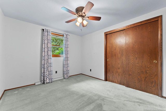 2536 DELWOOD DRIVE, Green Bay, WI 54302