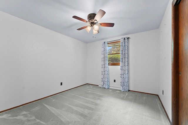 2536 DELWOOD DRIVE, Green Bay, WI 54302