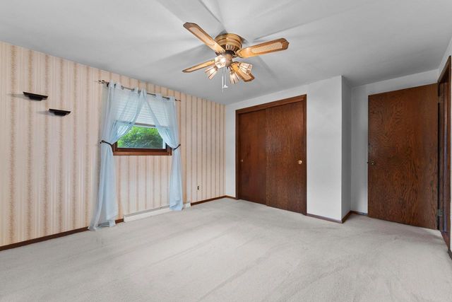 2536 DELWOOD DRIVE, Green Bay, WI 54302