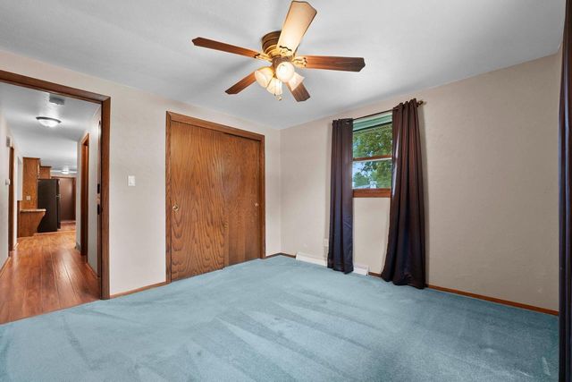 2536 DELWOOD DRIVE, Green Bay, WI 54302