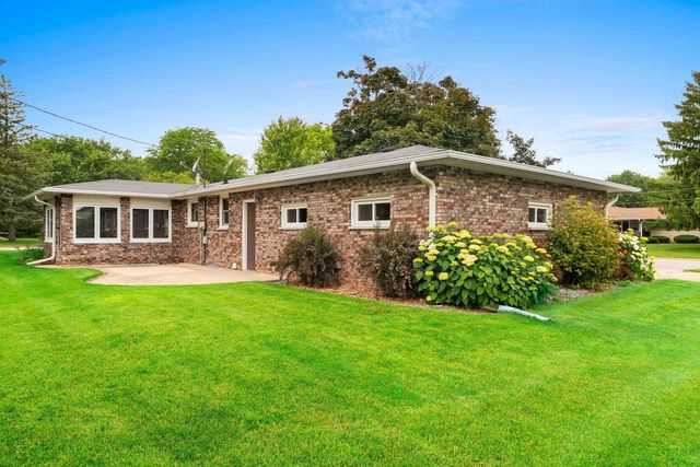 2536 DELWOOD DRIVE, Green Bay, WI 54302