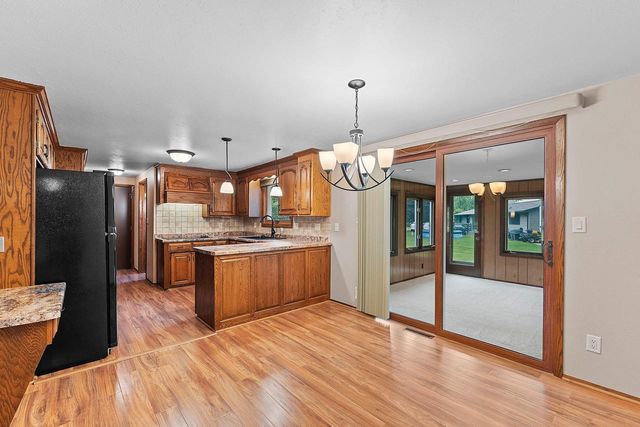 2536 DELWOOD DRIVE, Green Bay, WI 54302