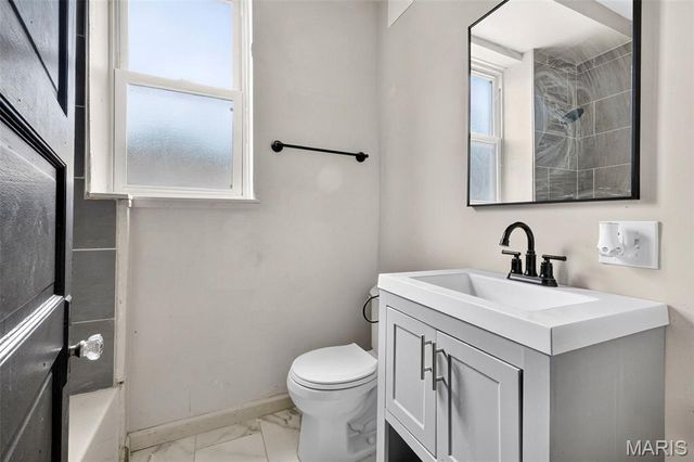 4637 Oregon Avenue, St Louis, MO 63111