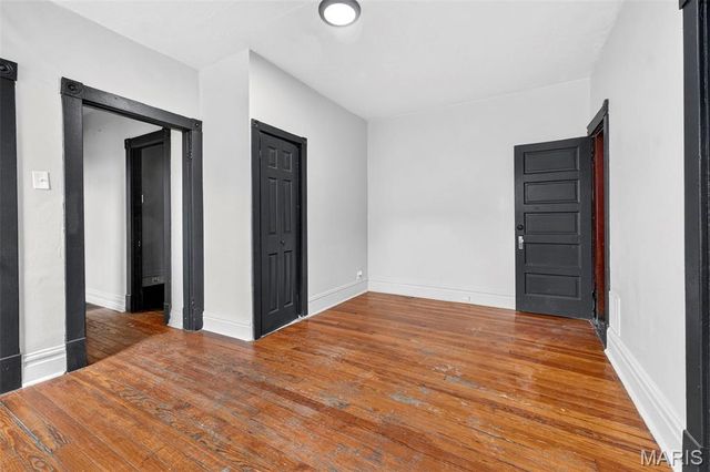 4637 Oregon Avenue, St Louis, MO 63111