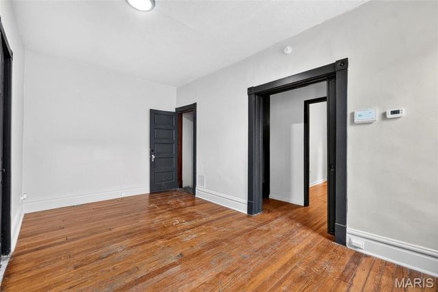 4637 Oregon Avenue, St Louis, MO 63111