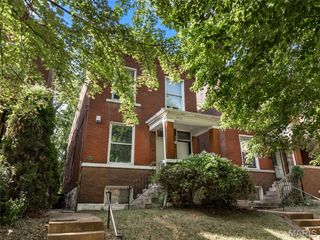 4637 Oregon Avenue, St Louis, MO 63111