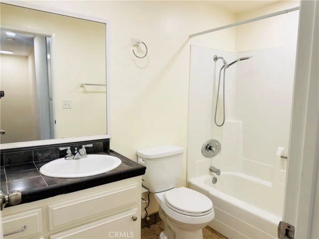 2061 W Redlands Boulevard 20B, Redlands, CA 92373