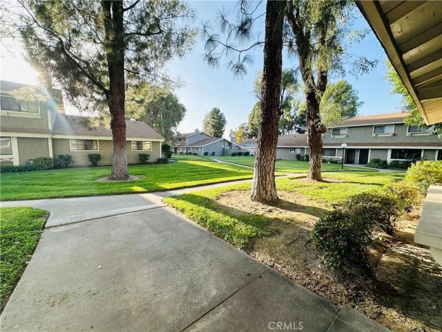 2061 W Redlands Boulevard 20B, Redlands, CA 92373