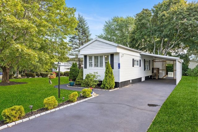 116 Pilgrim Trl, Plymouth, MA 02360