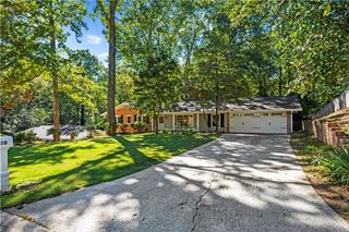 6610 Williamson NE Drive, Sandy Springs, GA 30328