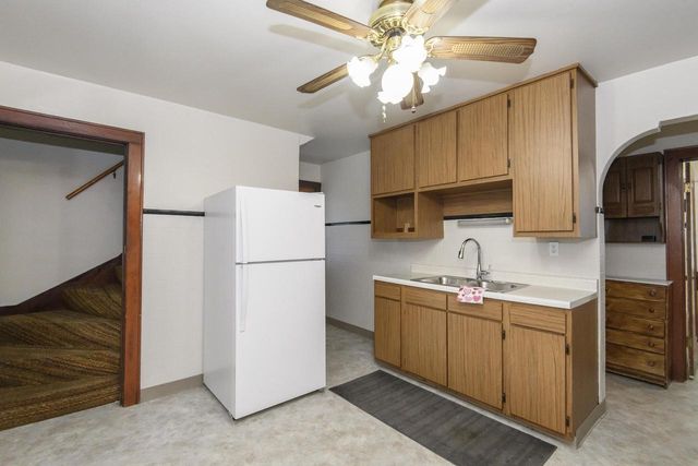 2209 S 63rd STREET, West Allis, WI 53219