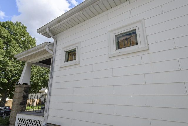 2209 S 63rd STREET, West Allis, WI 53219