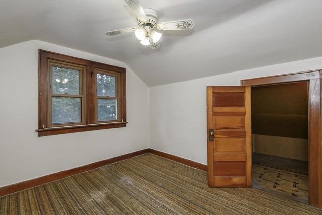 2209 S 63rd STREET, West Allis, WI 53219