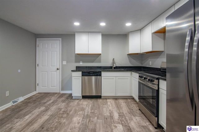 2031 Rogersville Road, Radcliff, KY 40160