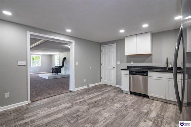 2031 Rogersville Road, Radcliff, KY 40160