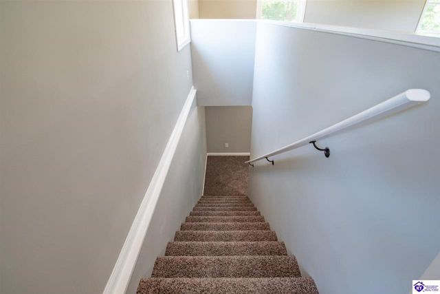 2031 Rogersville Road, Radcliff, KY 40160
