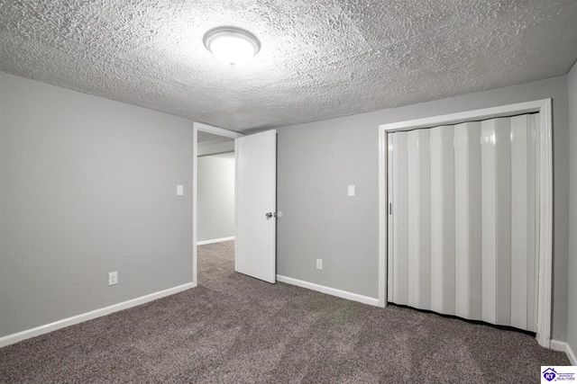 2031 Rogersville Road, Radcliff, KY 40160
