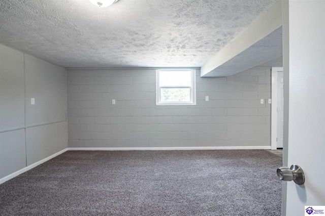2031 Rogersville Road, Radcliff, KY 40160
