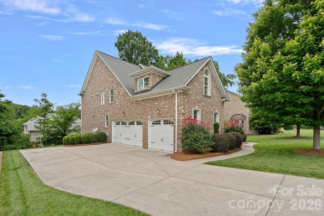 195 Birdie Drive, Stanley, NC 28164
