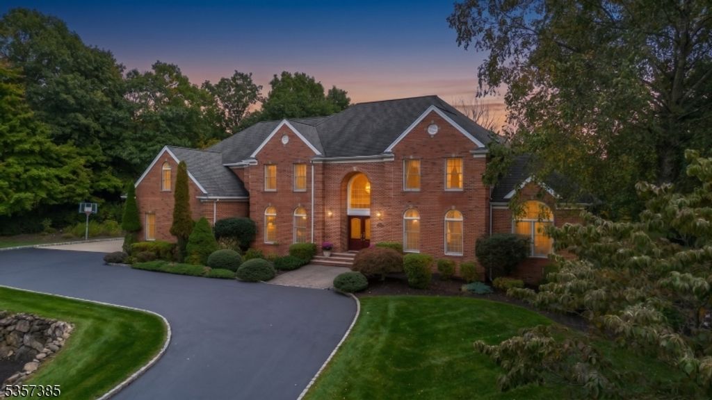 86 Alize Dr, Kinnelon Boro, NJ 07405 — exterior