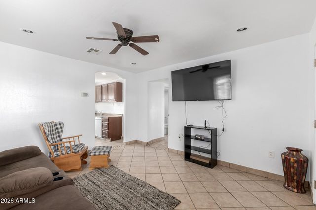 1941 W SHERMAN Street, Phoenix, AZ 85009