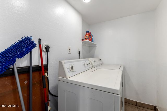 1941 W SHERMAN Street, Phoenix, AZ 85009