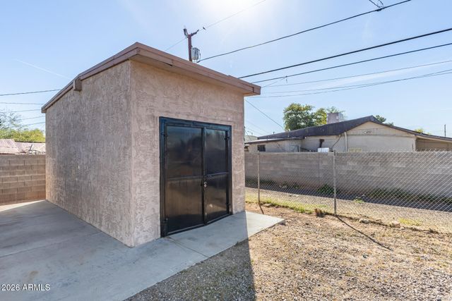 1941 W SHERMAN Street, Phoenix, AZ 85009