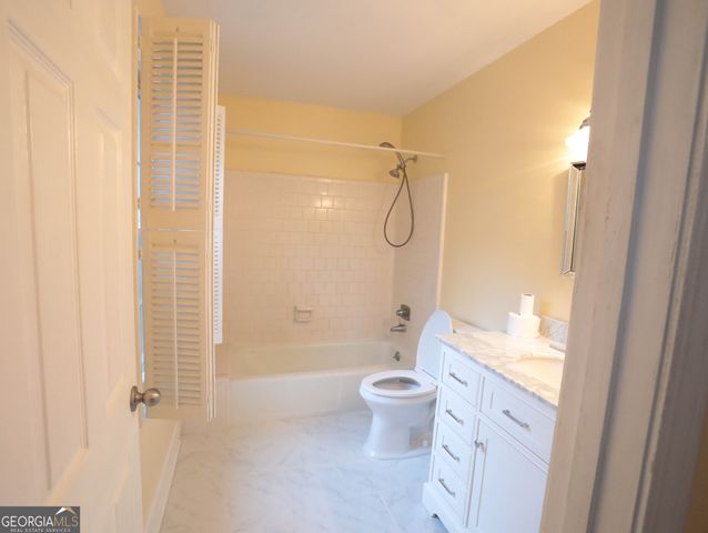 3463 Ashwood Lane, Atlanta, GA 30341