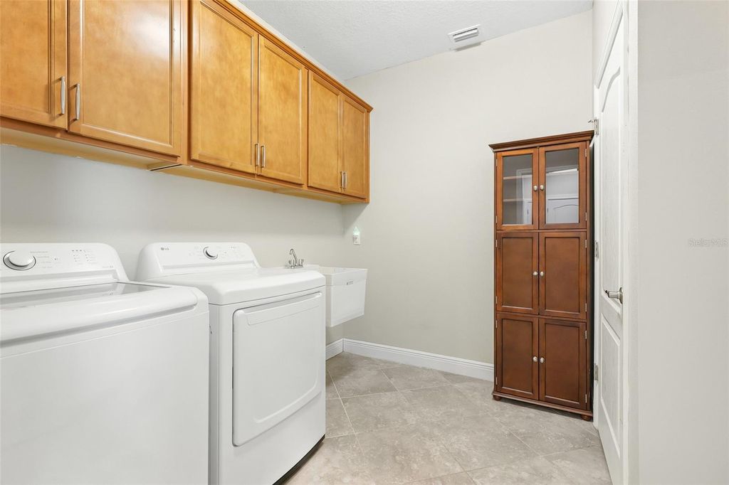 Image 22 of property listing at 15313 TRINITY FALL WAY, Bradenton, FL 34212