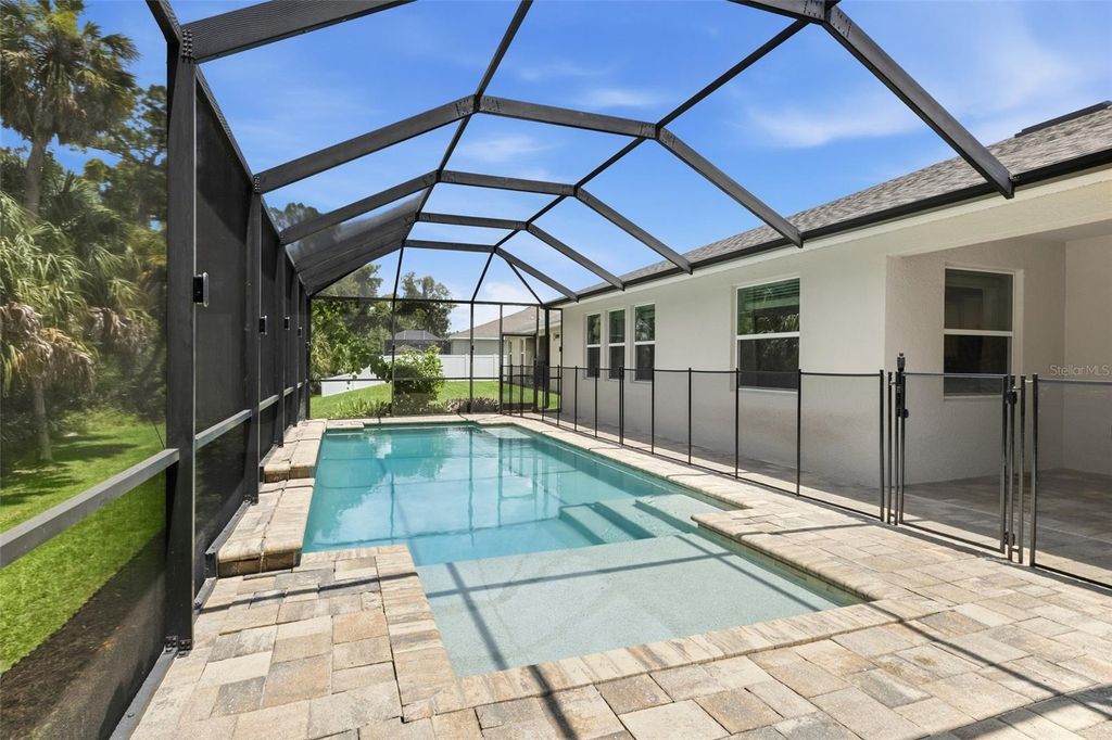 Image 24 of property listing at 15313 TRINITY FALL WAY, Bradenton, FL 34212