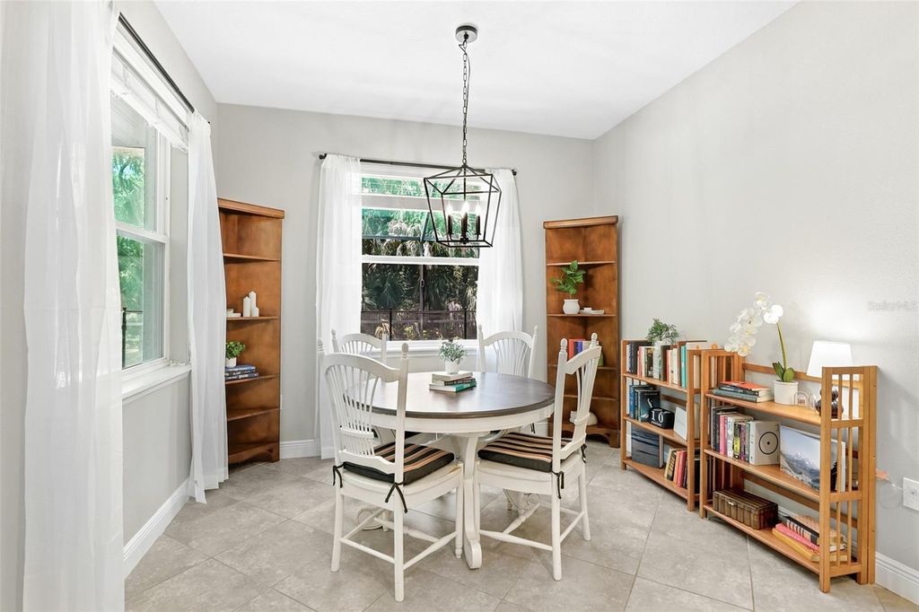 Image 7 of property listing at 15313 TRINITY FALL WAY, Bradenton, FL 34212