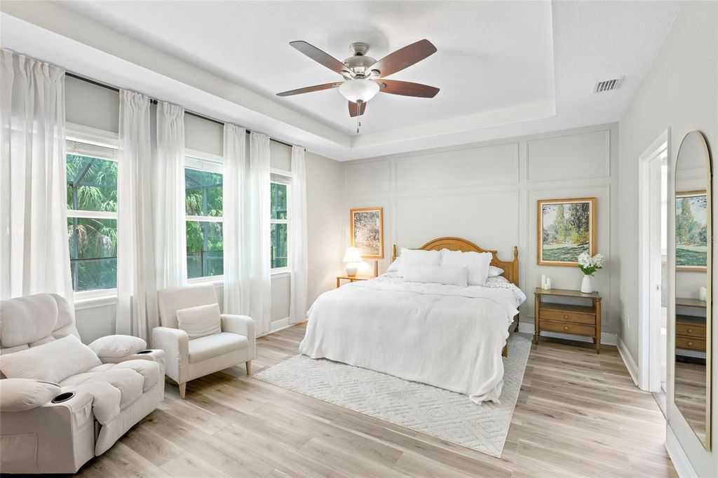 Image 8 of property listing at 15313 TRINITY FALL WAY, Bradenton, FL 34212
