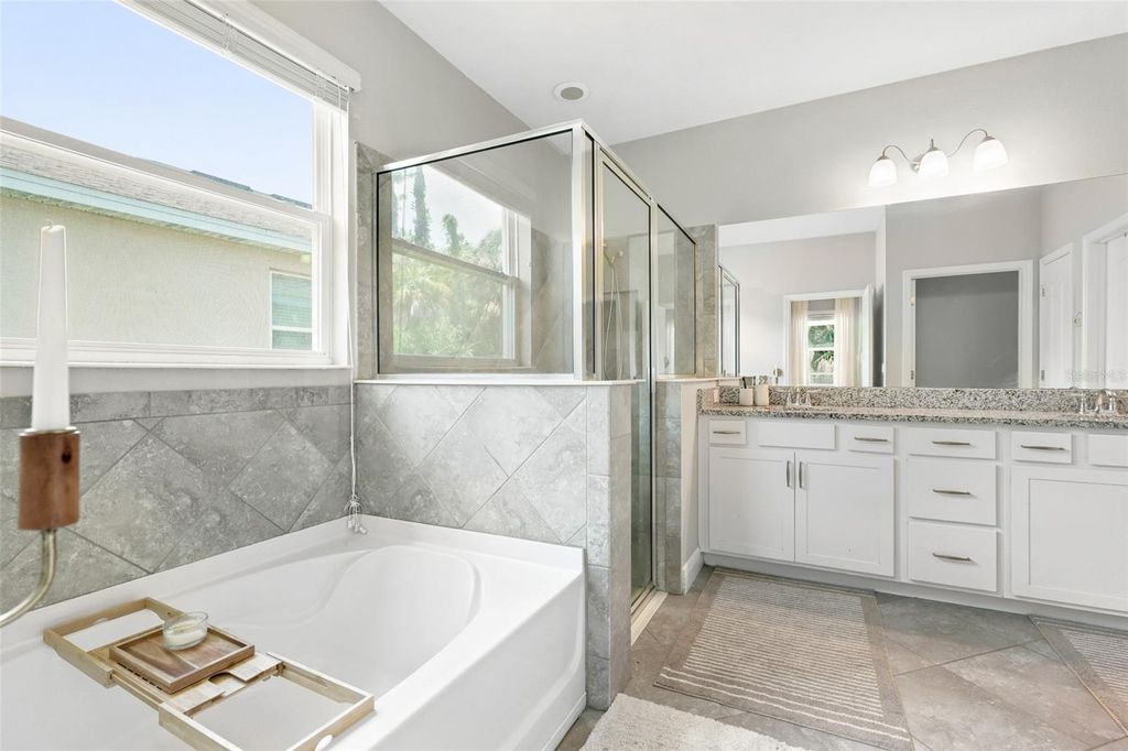 Image 10 of property listing at 15313 TRINITY FALL WAY, Bradenton, FL 34212