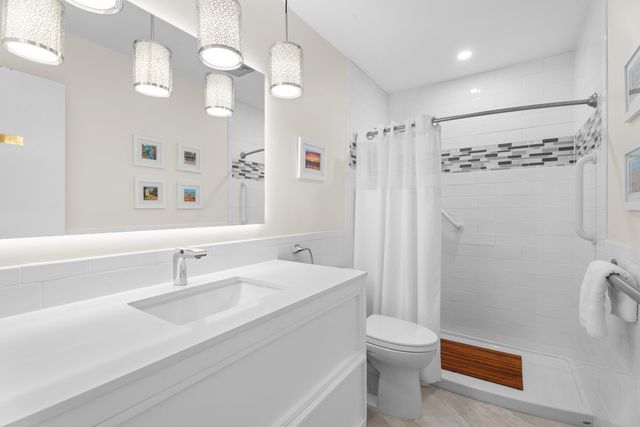 2600 SE Ocean Boulevard R2, Stuart, FL 34996