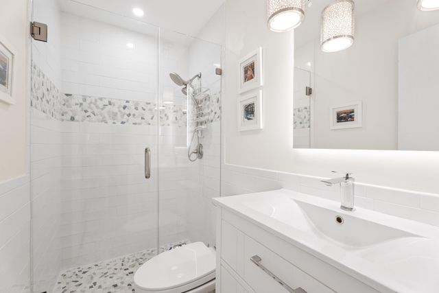 2600 SE Ocean Boulevard R2, Stuart, FL 34996