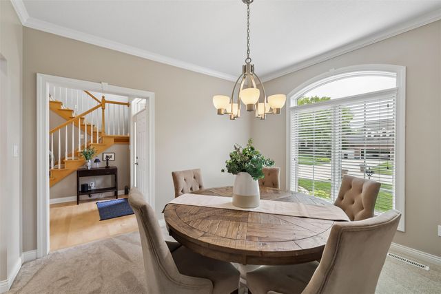 4625 Plumwood Drive, West Des Moines, IA 50265