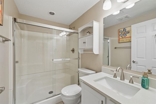 4625 Plumwood Drive, West Des Moines, IA 50265