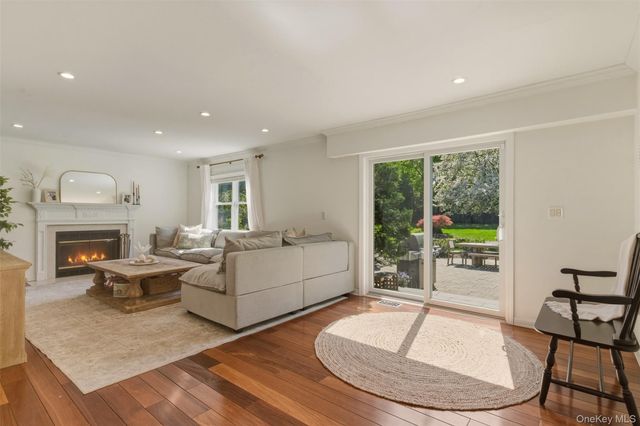 25 Makanna Drive, Huntington, NY 11743