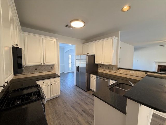 505 Summer Breeze Court, Alpharetta, GA 30005