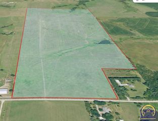 0 Glacier RD, Maple Hill, KS 66507