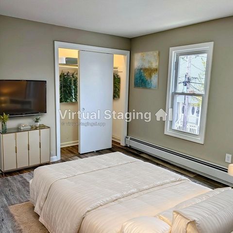 15 Bunkerhill St, Lawrence, MA 01841