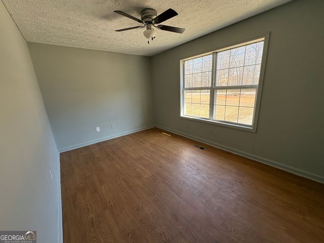 571 Ishman Ballard Road, Newnan, GA 30263