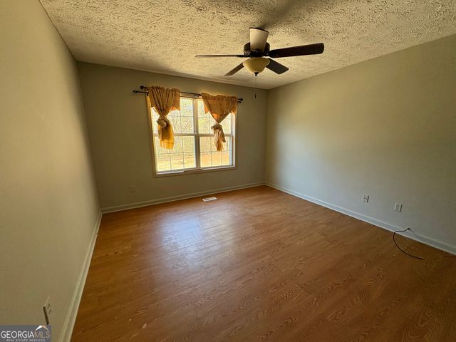 571 Ishman Ballard Road, Newnan, GA 30263