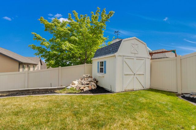 2308 S COLT DR, Saratoga Springs, UT 84045
